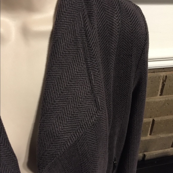 ♥️SOLD on Ⓜ️♥️🎉HP🎉Banana Republic jacket - Picture 6 of 8